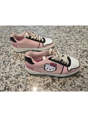 Hello Kitty Shoes Youth Size 6